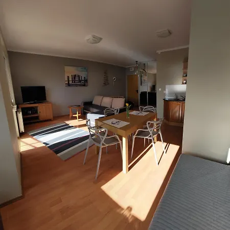 Apartment Z Widokiem Na Marine