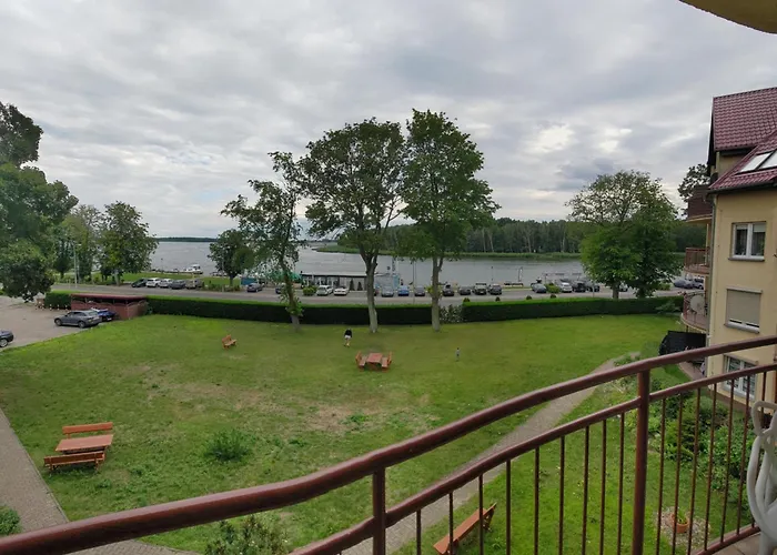 شقة Z Widokiem Na Marine