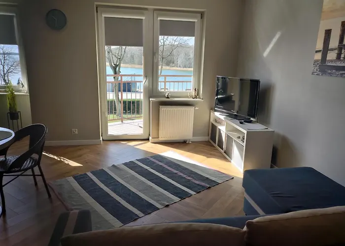 Z Widokiem Na Marine شقة *